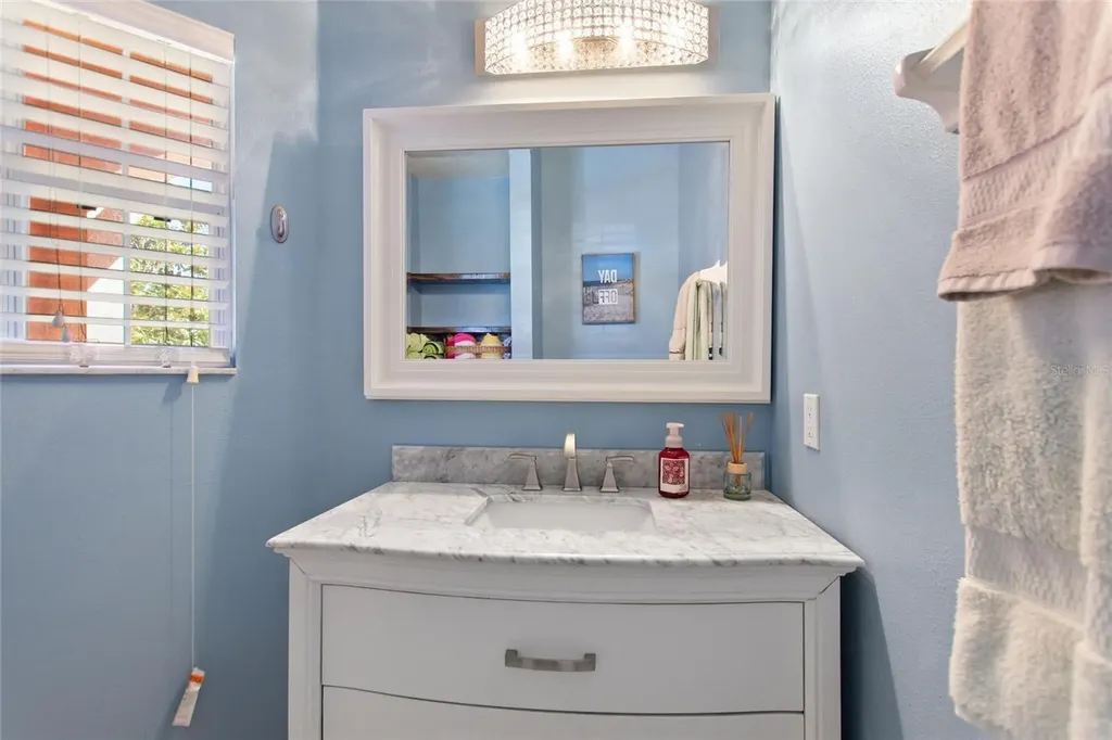 4717 Vero Beach Place Kissimmee FL 34746