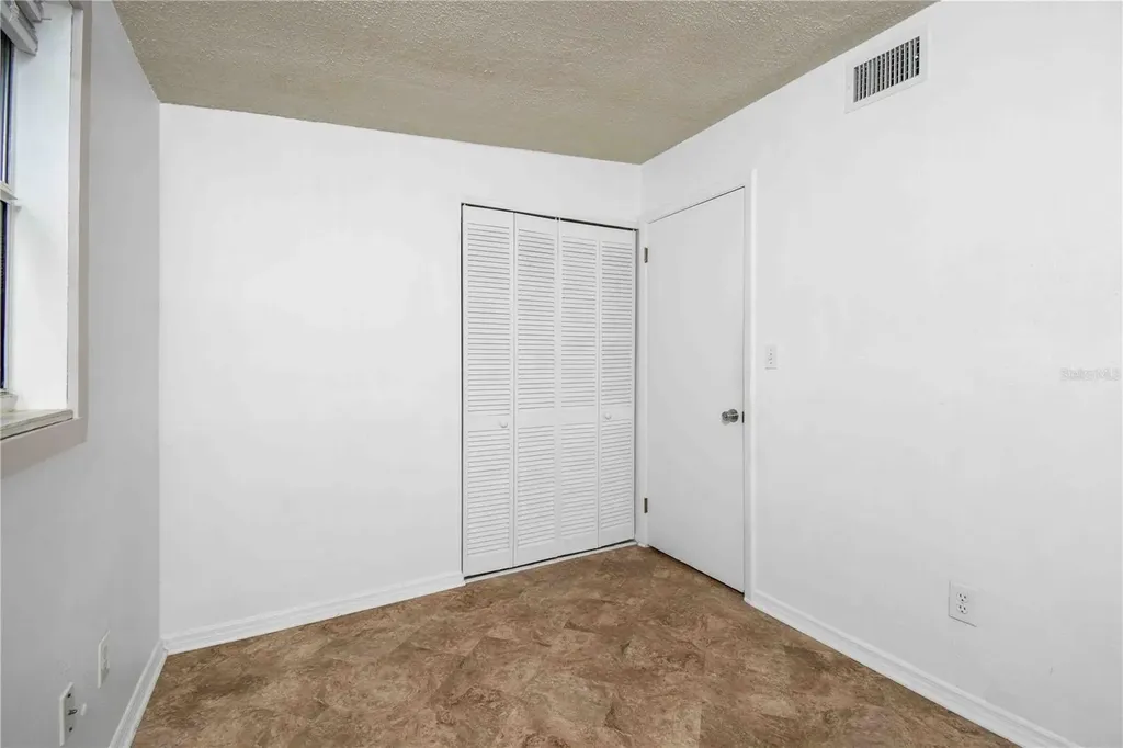 6382 81st Avenue N Pinellas Park FL 33781