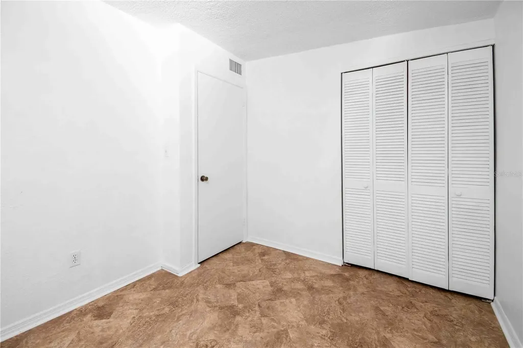 6382 81st Avenue N Pinellas Park FL 33781