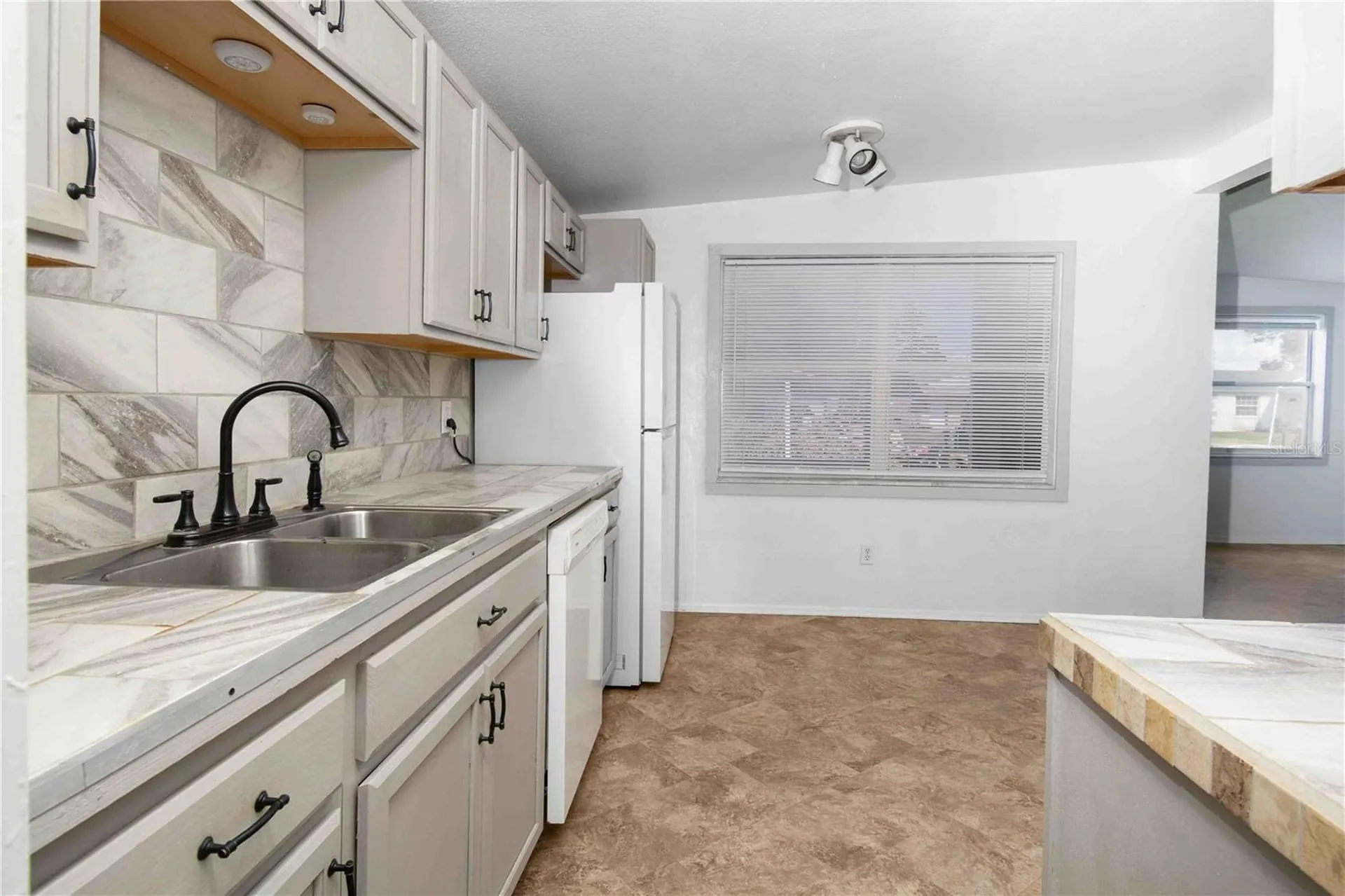 6382 81st Avenue N Pinellas Park FL 33781