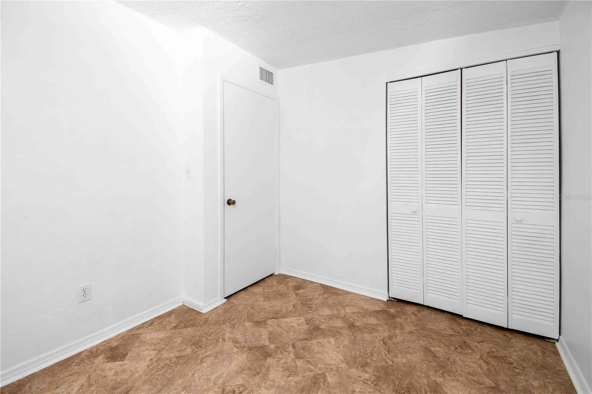6382 81st Avenue N Pinellas Park FL 33781