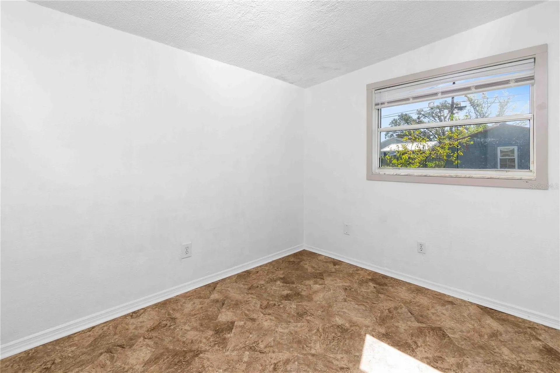 6382 81st Avenue N Pinellas Park FL 33781