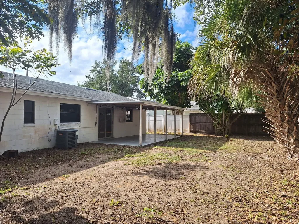 607 Edward Street New Smyrna Beach FL 32168