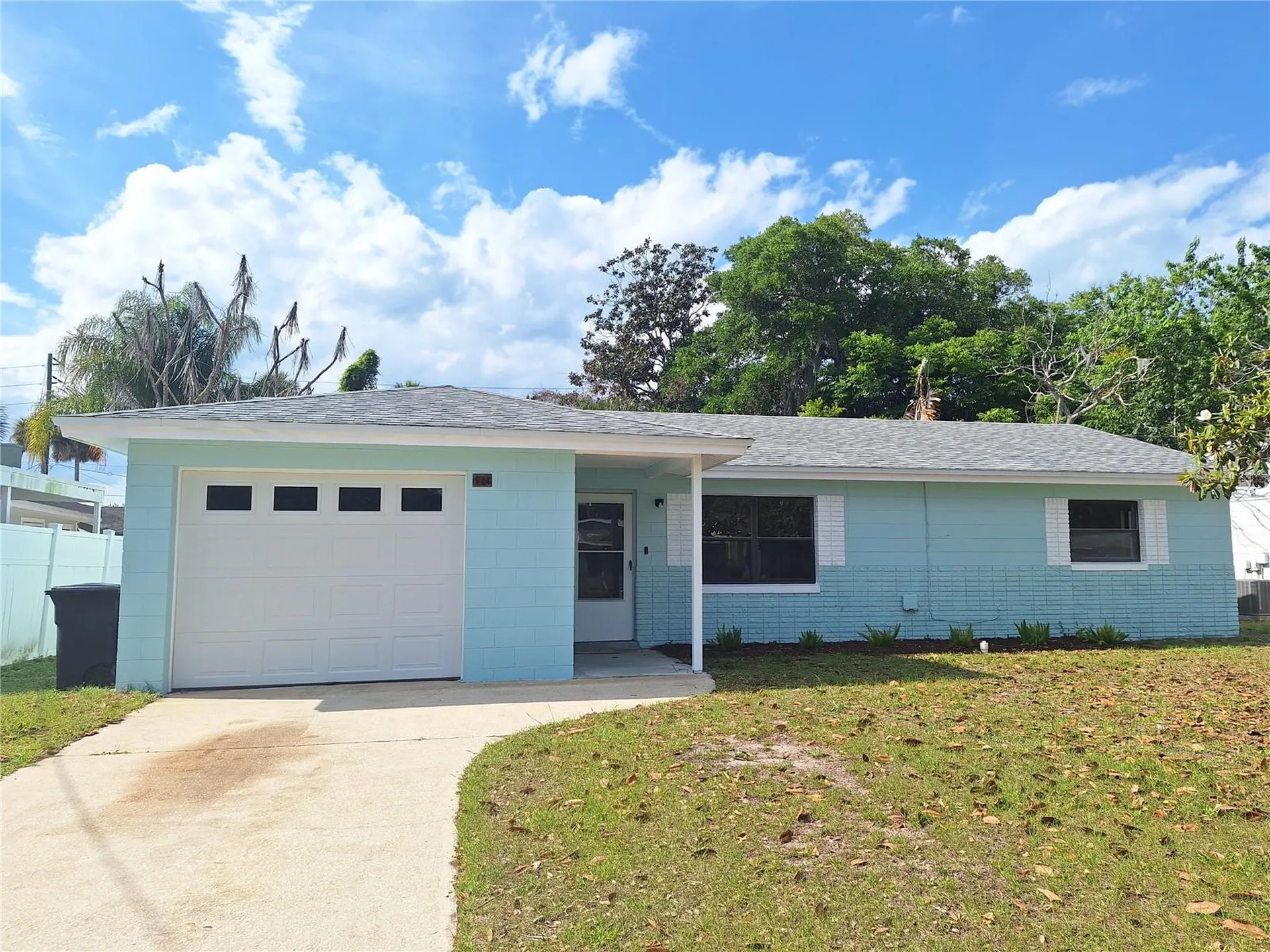 607 Edward Street New Smyrna Beach FL 32168