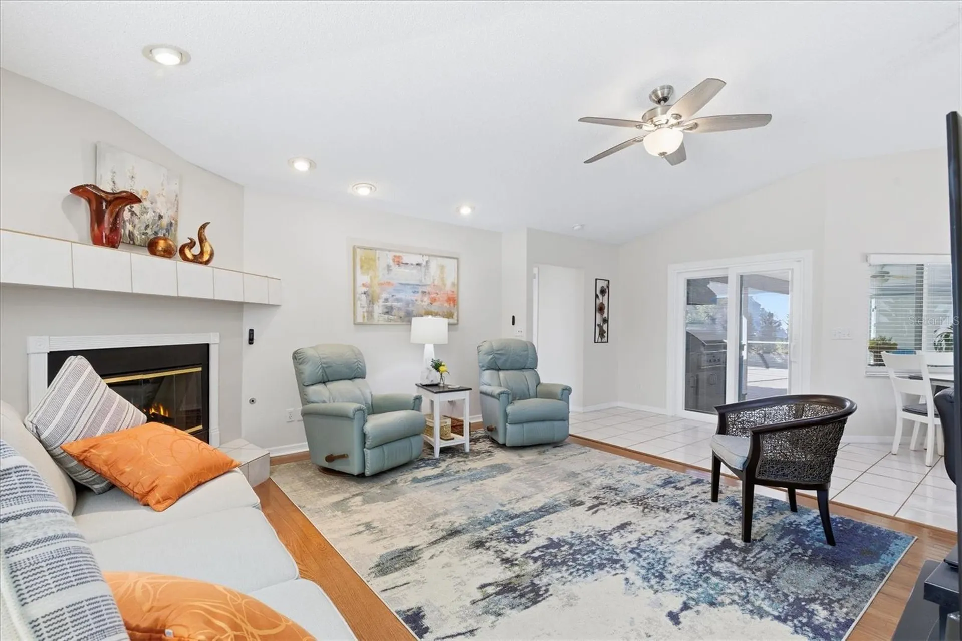 716 Woodmont Drive Tarpon Springs FL 34689