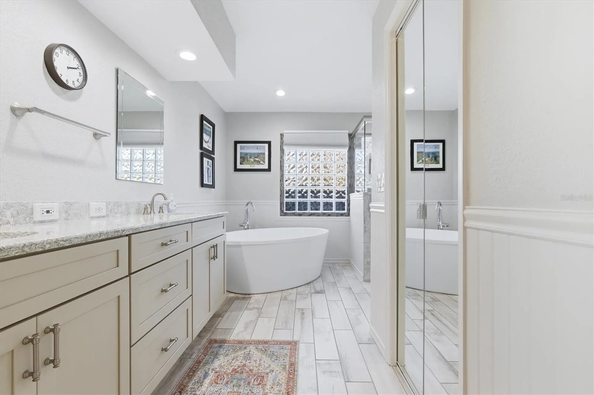 716 Woodmont Drive Tarpon Springs FL 34689
