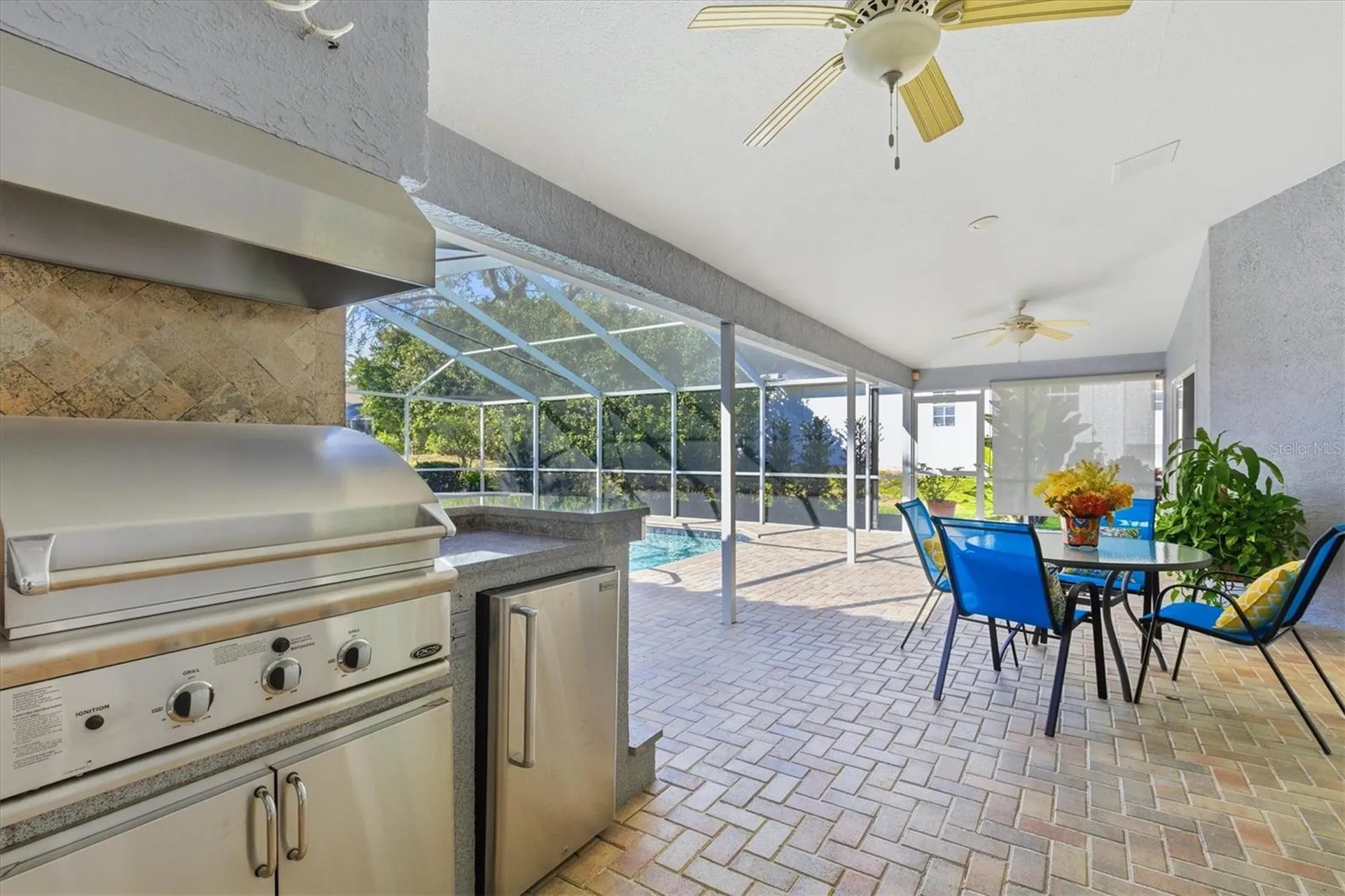 716 Woodmont Drive Tarpon Springs FL 34689