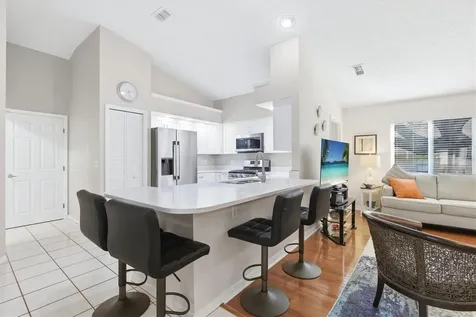 716 Woodmont Drive Tarpon Springs FL 34689