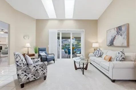 716 Woodmont Drive Tarpon Springs FL 34689
