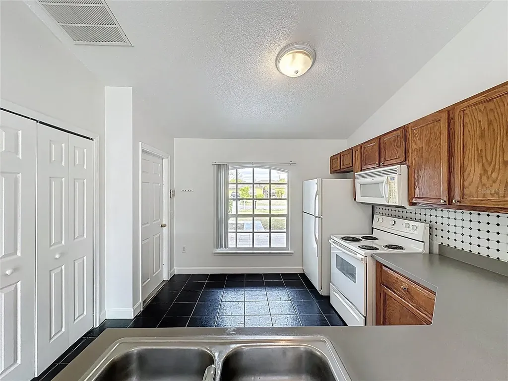 659 Caribou Court Kissimmee FL 34759