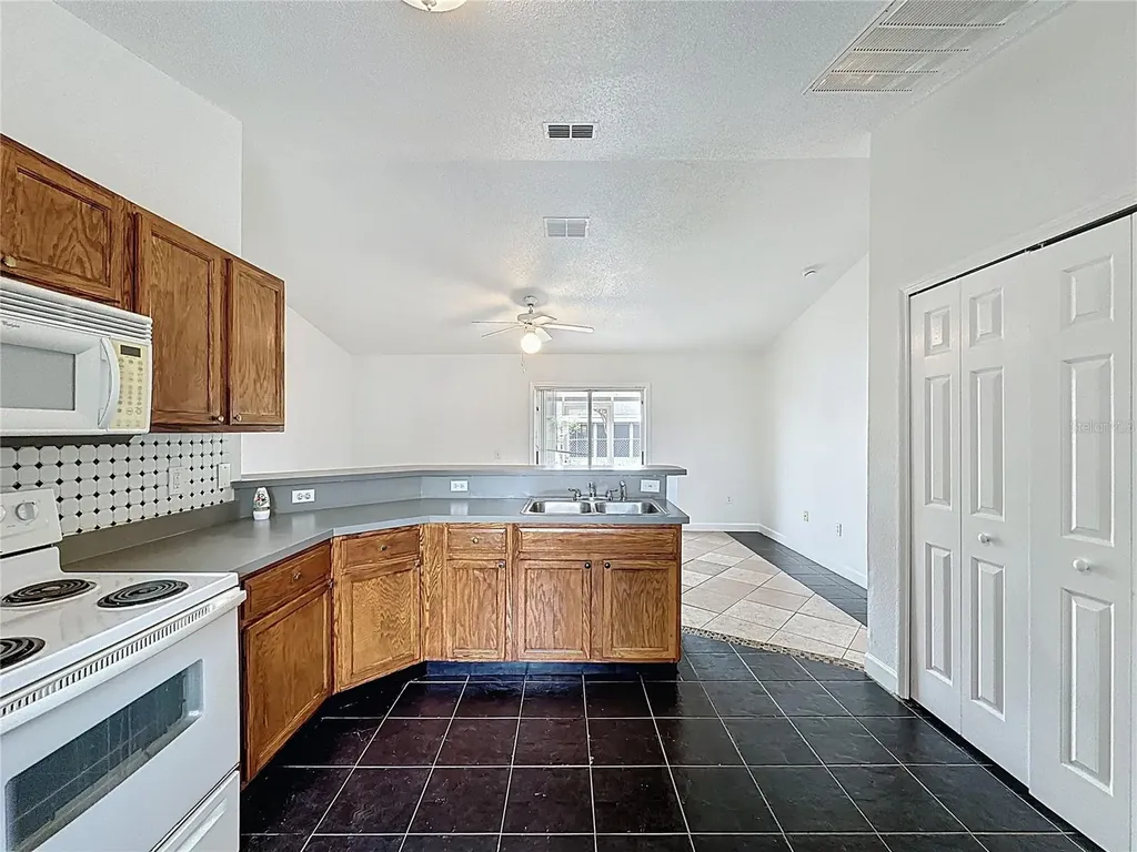 659 Caribou Court Kissimmee FL 34759
