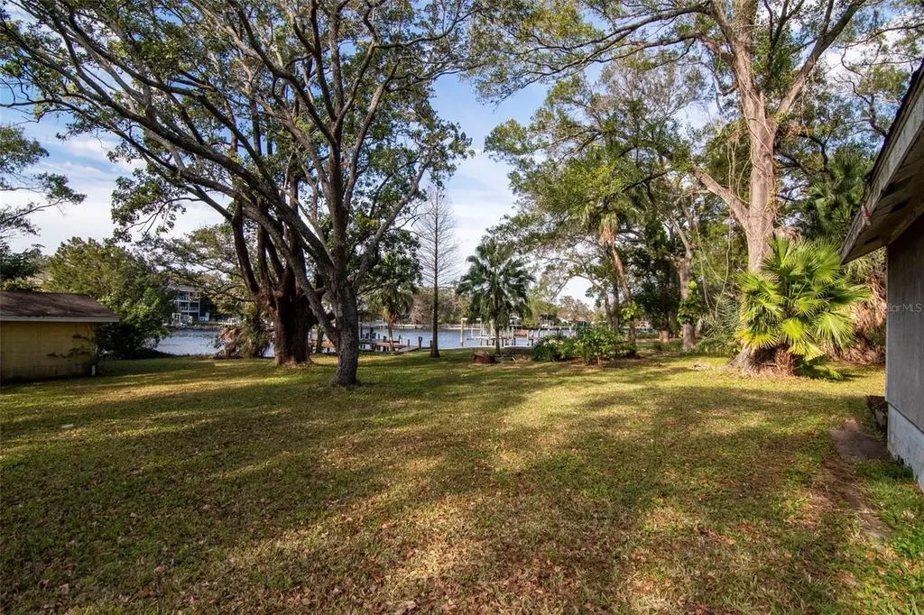3306 N Perry Avenue Tampa FL 33603