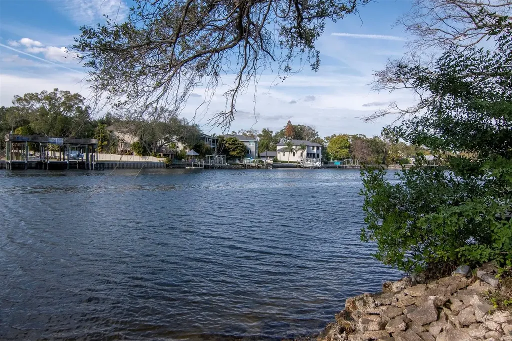 3306 N Perry Avenue Tampa FL 33603