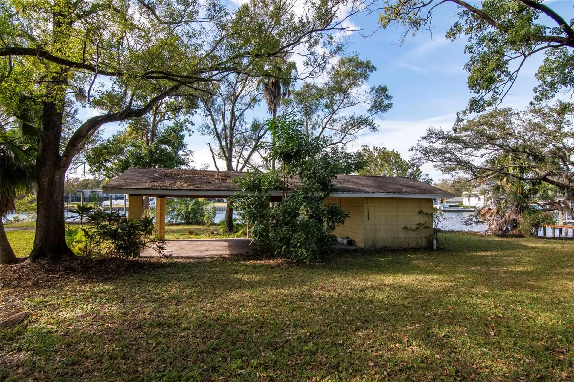 3306 N Perry Avenue Tampa FL 33603