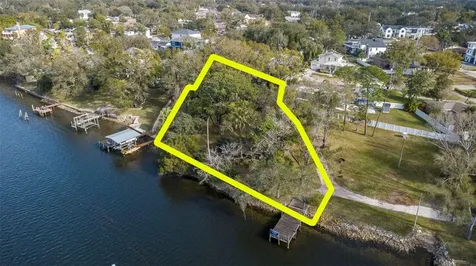 3306 N Perry Avenue Tampa FL 33603