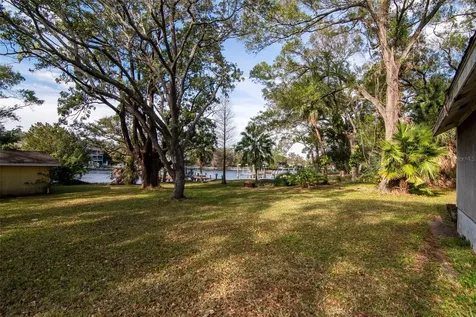 3306 N Perry Avenue Tampa FL 33603