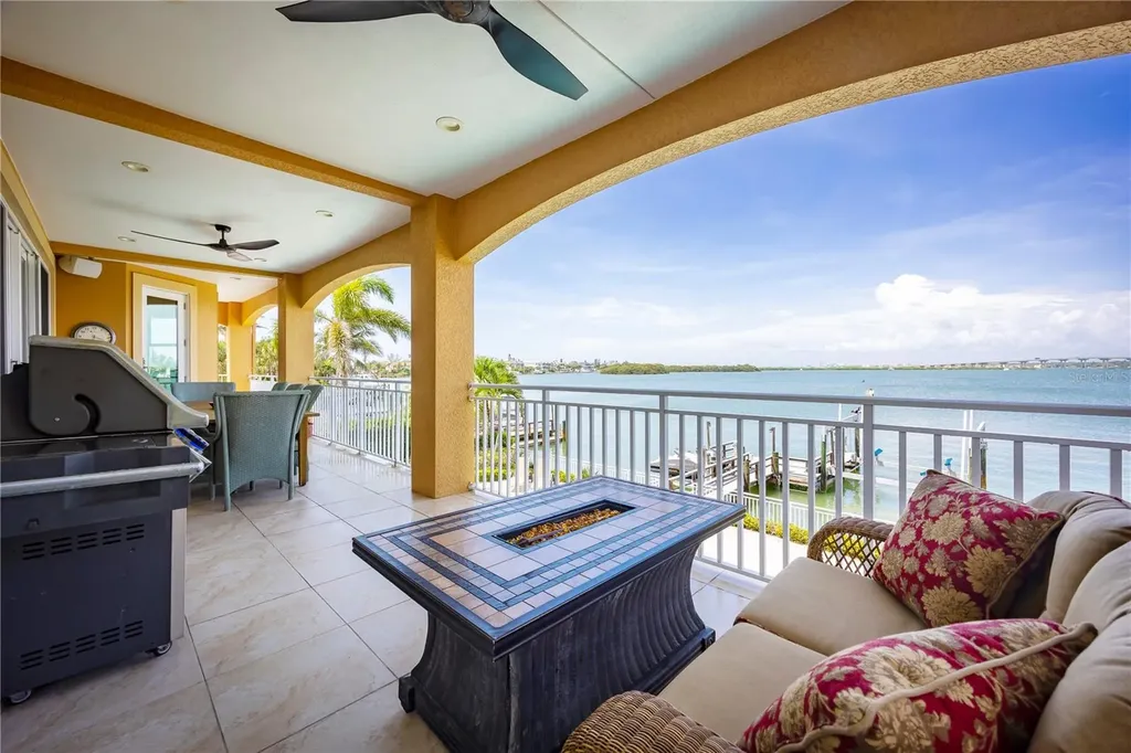 306 Harbor Drive Indian Rocks Beach FL 33785