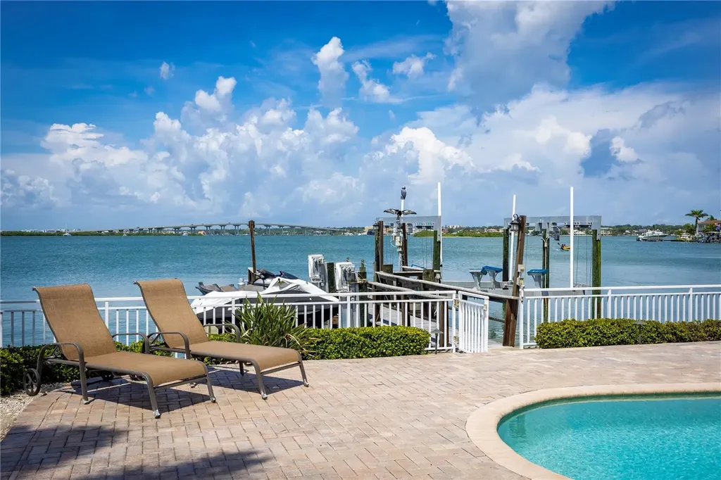 306 Harbor Drive Indian Rocks Beach FL 33785