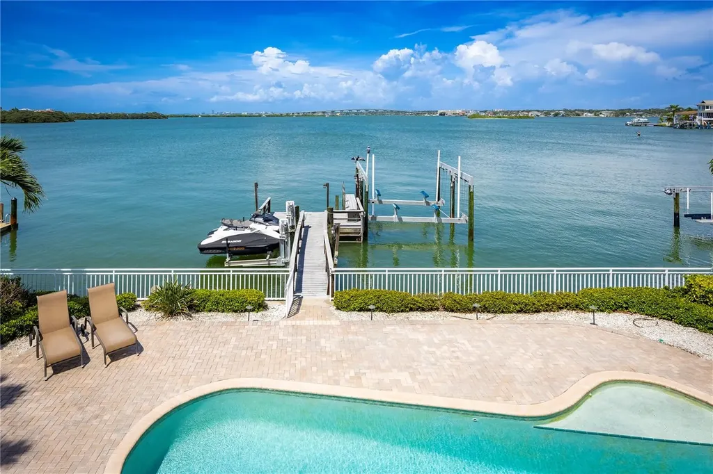306 Harbor Drive Indian Rocks Beach FL 33785