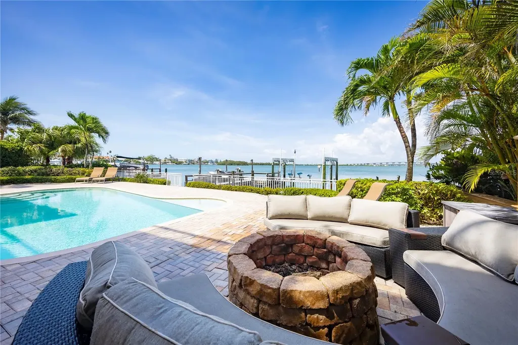 306 Harbor Drive Indian Rocks Beach FL 33785