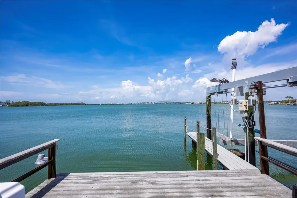 306 Harbor Drive Indian Rocks Beach FL 33785