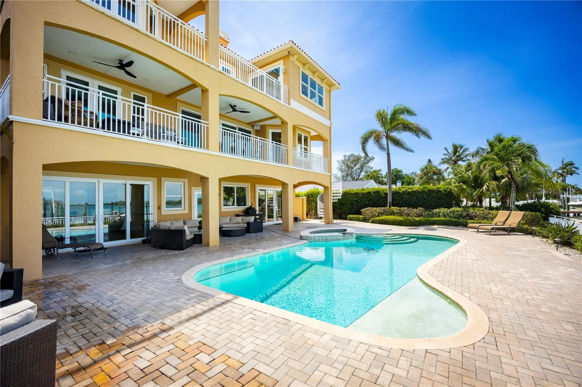 306 Harbor Drive Indian Rocks Beach FL 33785