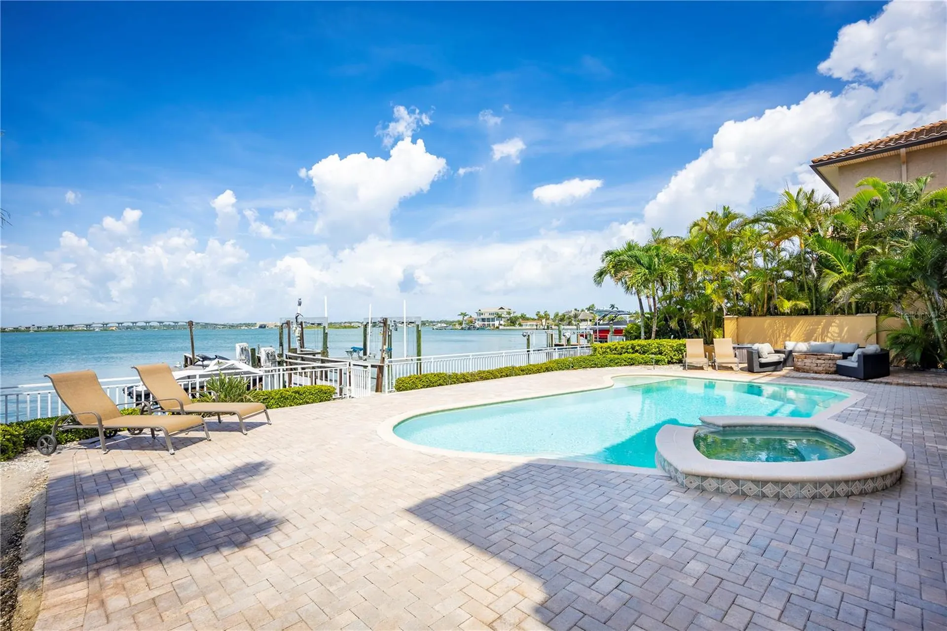 306 Harbor Drive Indian Rocks Beach FL 33785