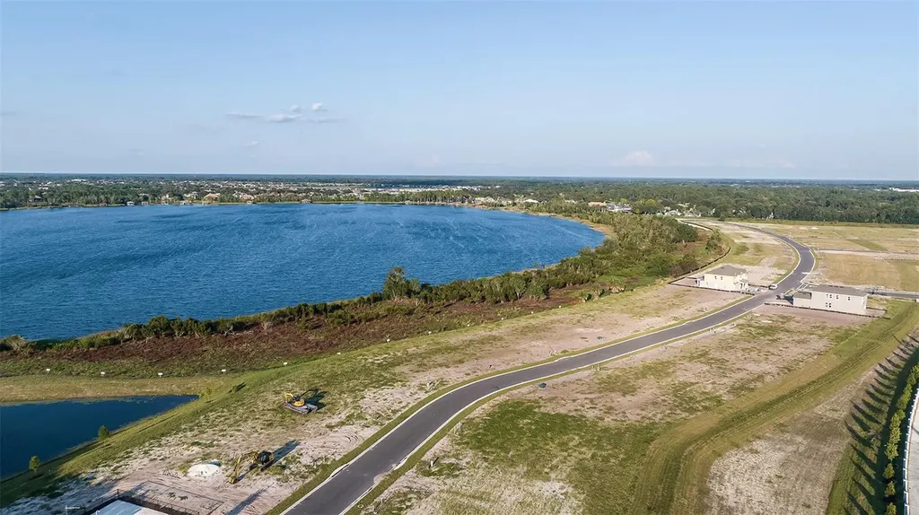 19341 Lochside Lane Mount Dora FL 32757