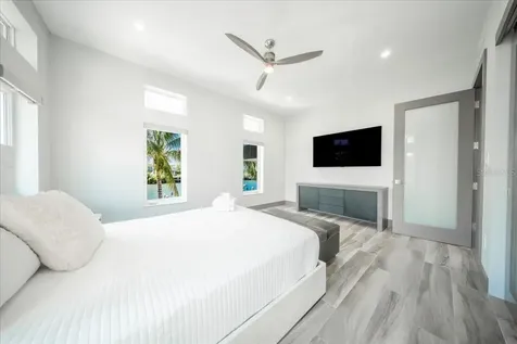 118 Avenue E Marathon FL 33050