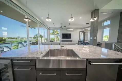118 Avenue E Marathon FL 33050