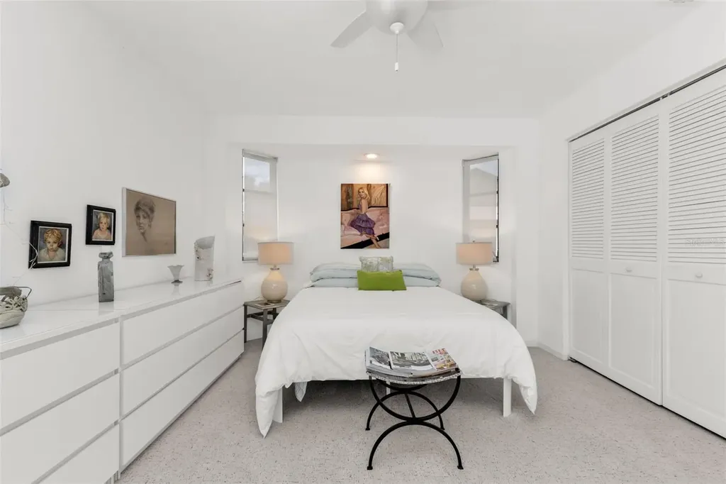 11903 SW Kingsway Circle Lake Suzy FL 34269