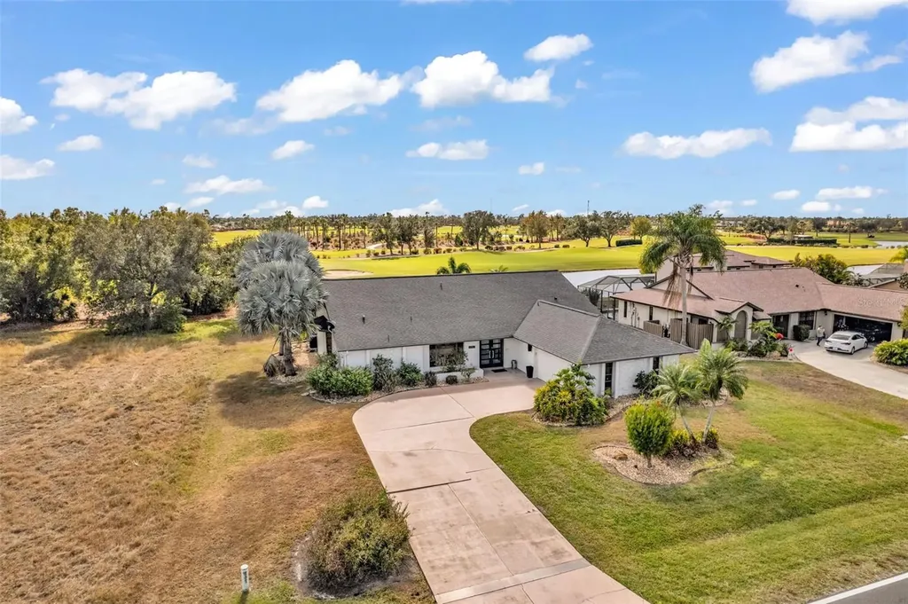 11903 SW Kingsway Circle Lake Suzy FL 34269