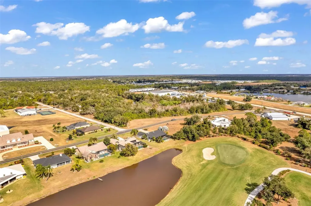 11903 SW Kingsway Circle Lake Suzy FL 34269