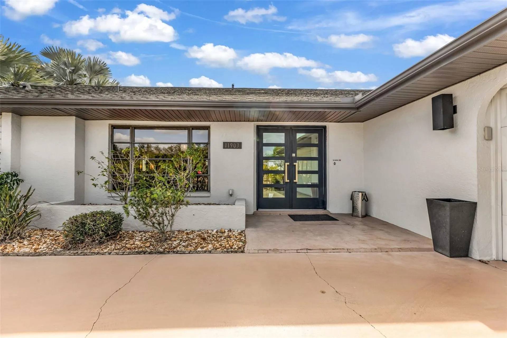 11903 SW Kingsway Circle Lake Suzy FL 34269