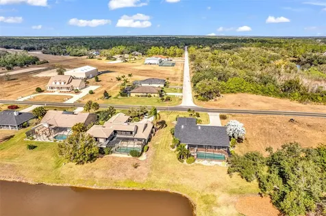 11903 SW Kingsway Circle Lake Suzy FL 34269