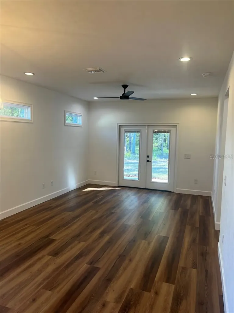 7848 SE 70th Avenue Trenton FL 32693