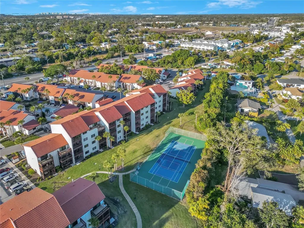 1646 Stickney Point Road Sarasota FL 34231
