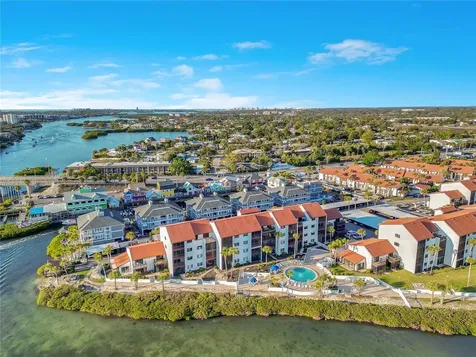 1646 Stickney Point Road Sarasota FL 34231