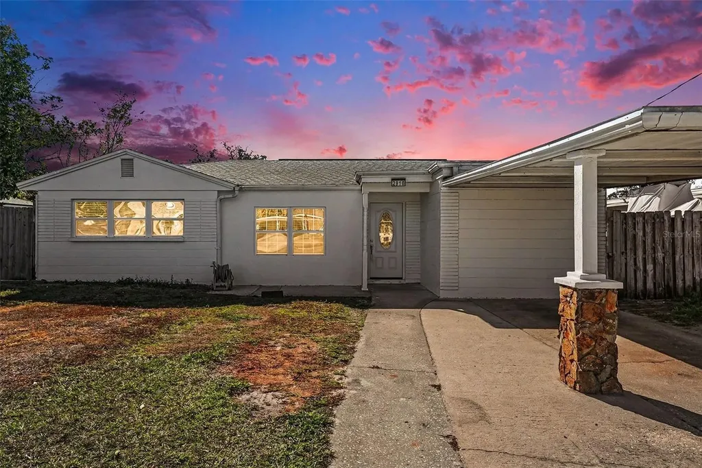 2910 W Burke Street Tampa FL 33614