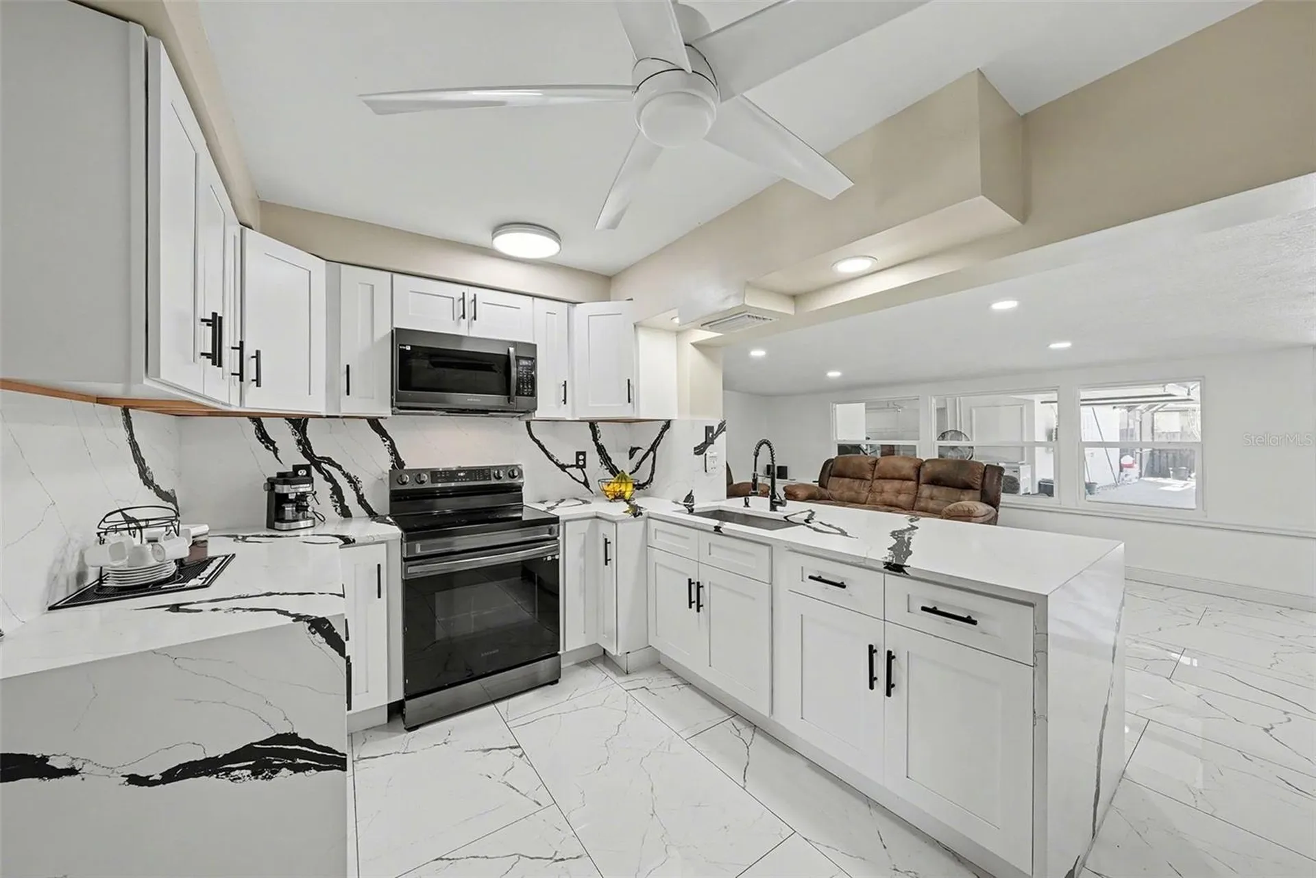 2910 W Burke Street Tampa FL 33614