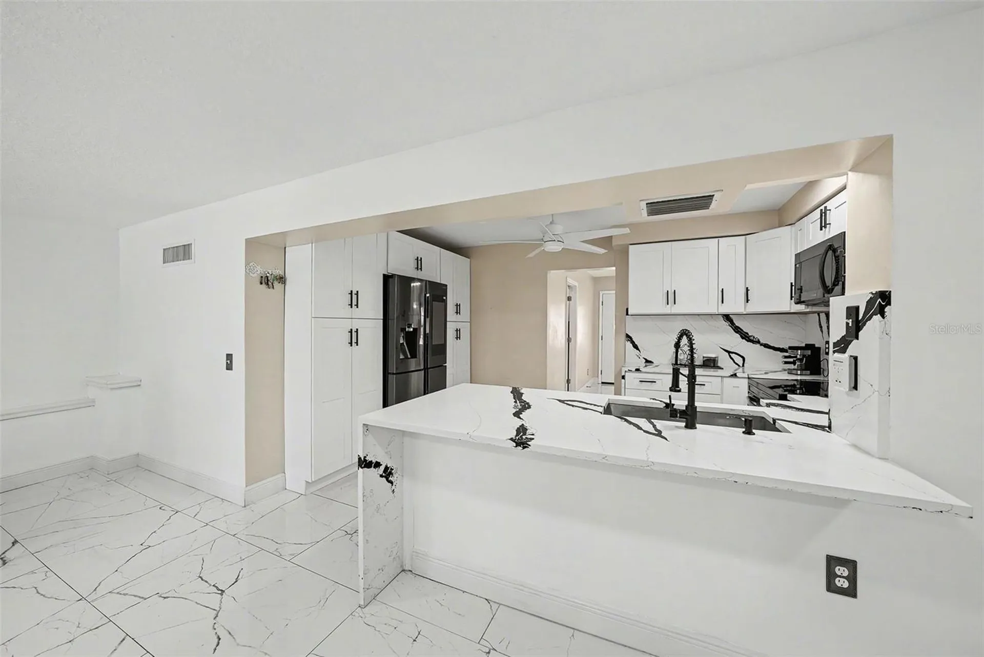 2910 W Burke Street Tampa FL 33614