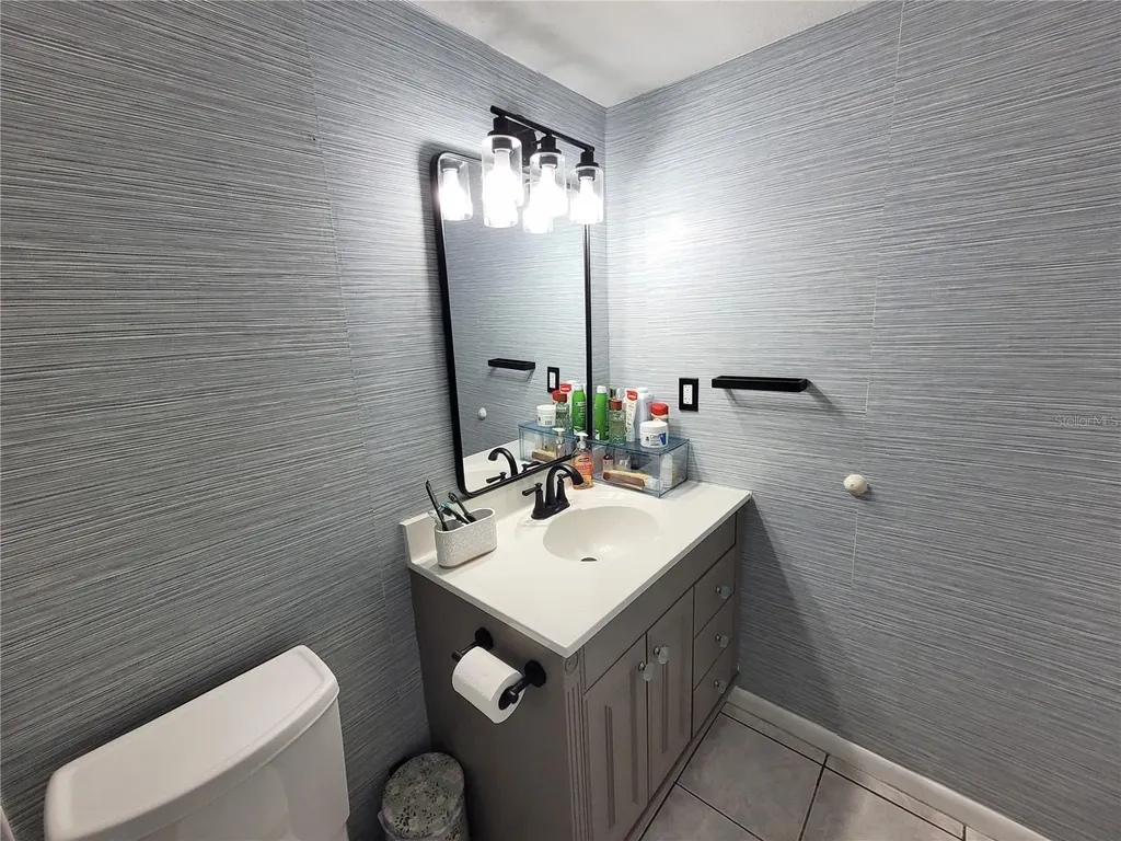 1005 S Bayshore Boulevard Safety Harbor FL 34695