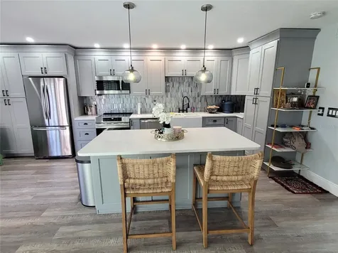 1005 S Bayshore Boulevard Safety Harbor FL 34695
