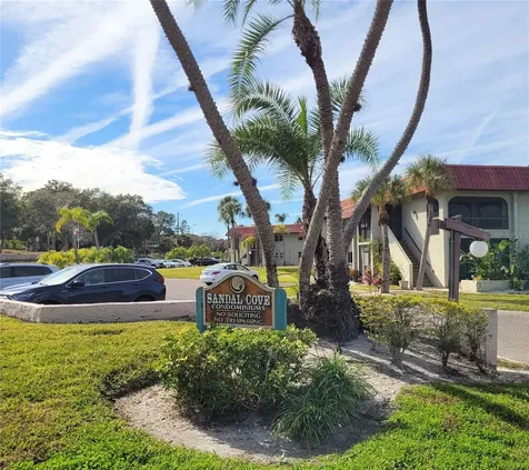 1005 S Bayshore Boulevard Safety Harbor FL 34695