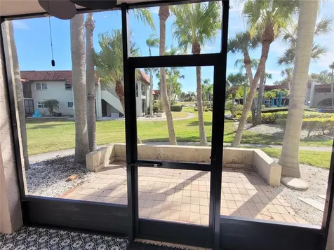 1005 S Bayshore Boulevard Safety Harbor FL 34695