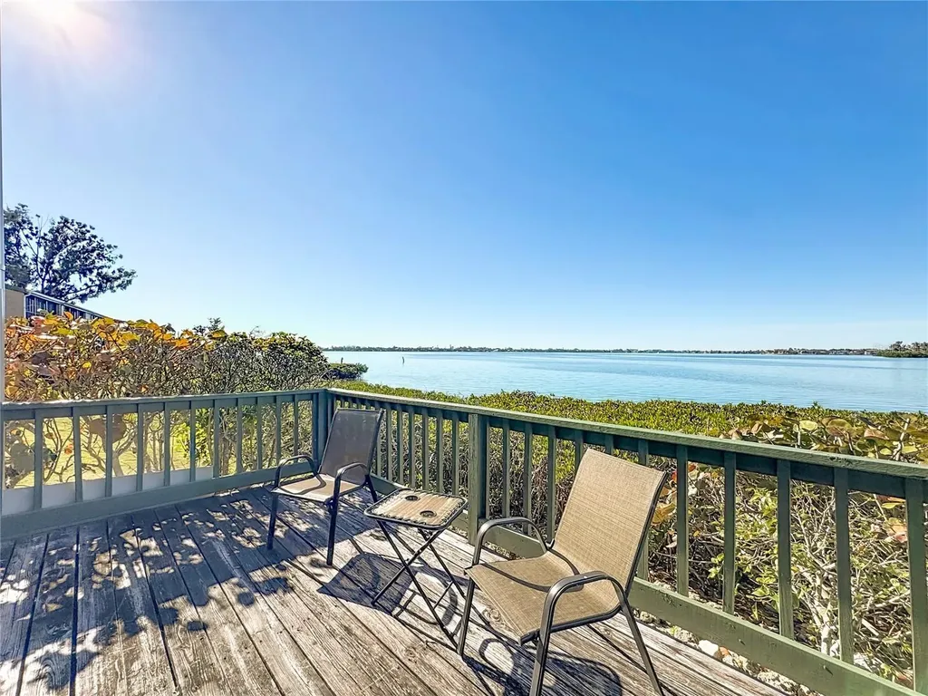 1511 Pelican Point Drive Sarasota FL 34231