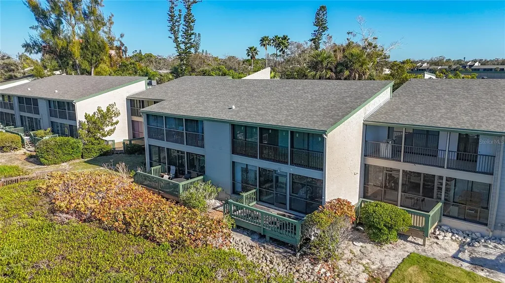 1511 Pelican Point Drive Sarasota FL 34231