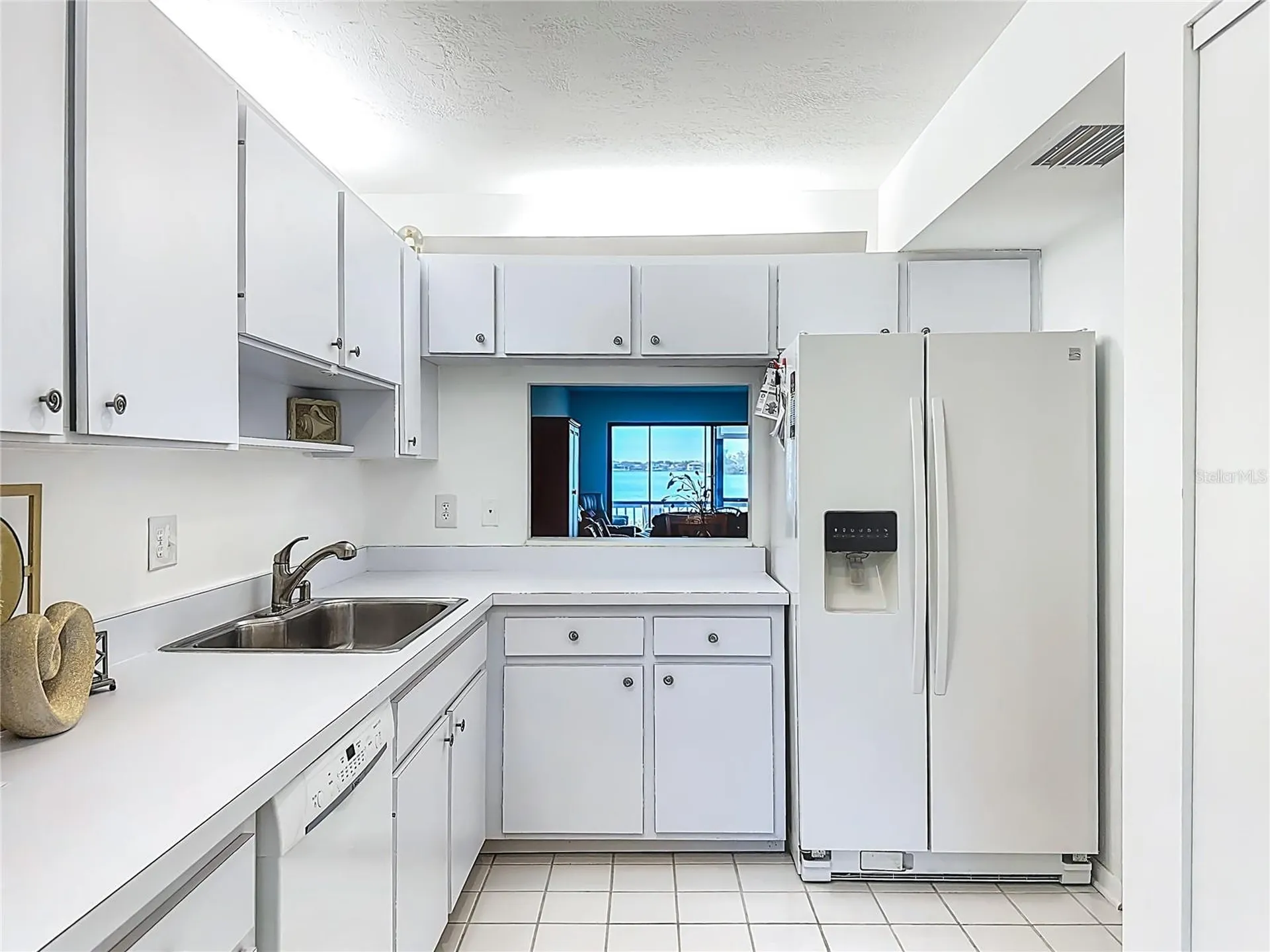 1511 Pelican Point Drive Sarasota FL 34231