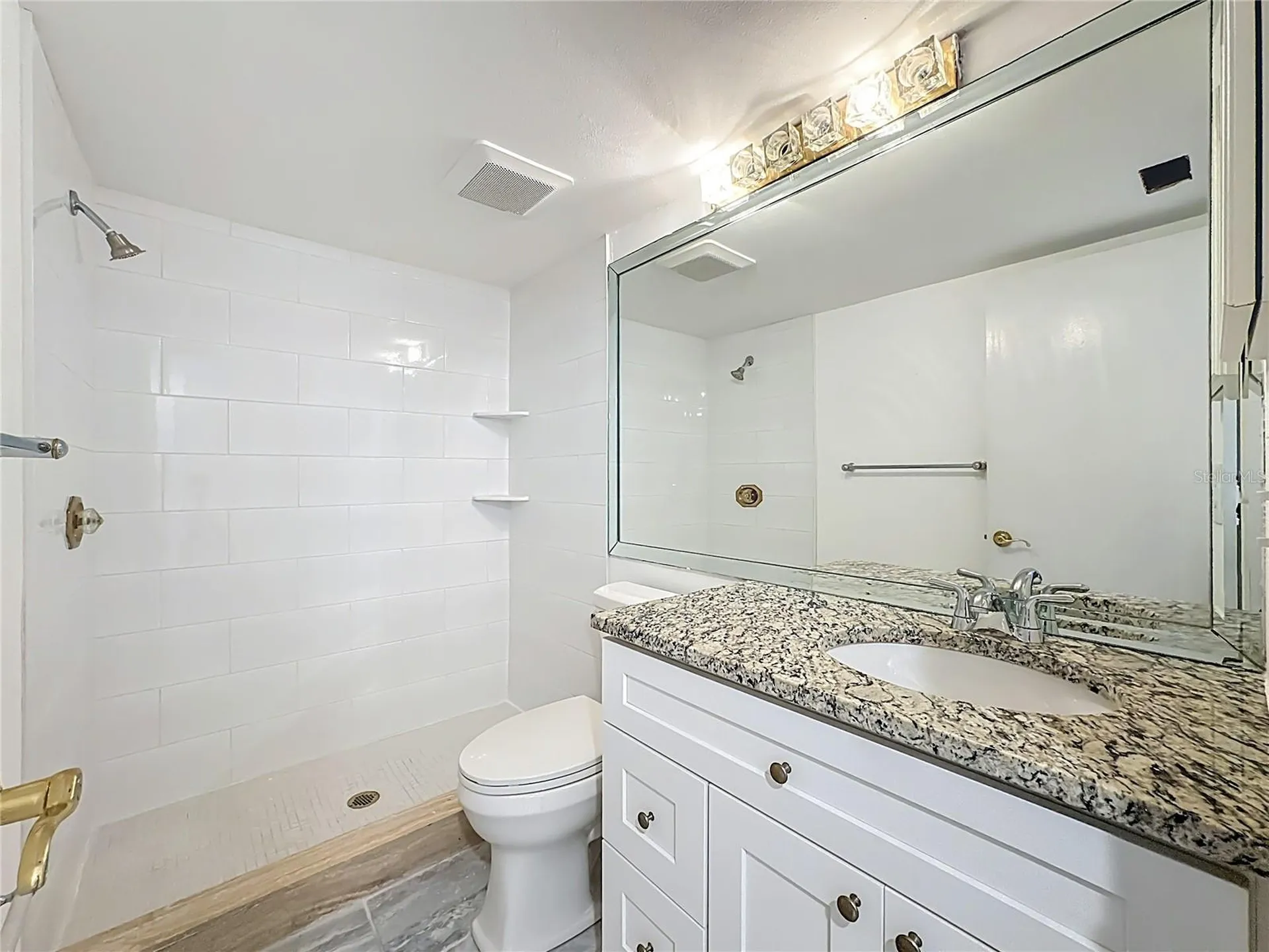 1511 Pelican Point Drive Sarasota FL 34231