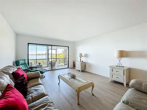 1511 Pelican Point Drive Sarasota FL 34231